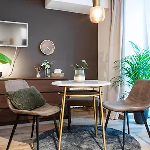  Apartment Cozy Modern In Prague's Absolute Center Czech Republic
