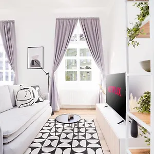  Apartment Days - Bright - Old Town Czech Republic